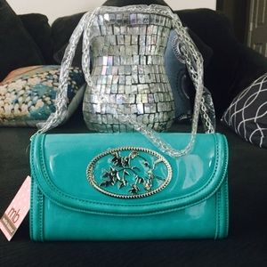 Brand New Melie Bianco Patent Gloss